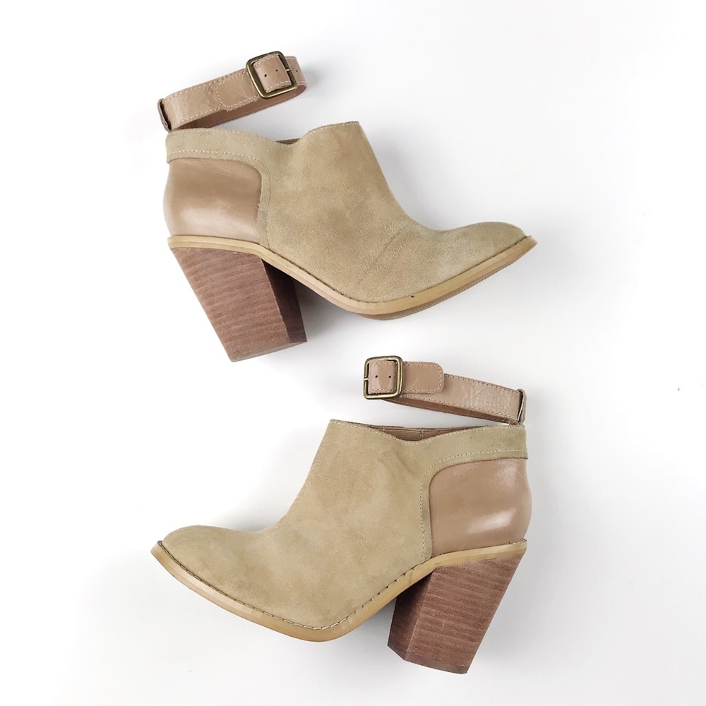 Anthropologie Kelsi Dagger Tan Vegan Suede Booties